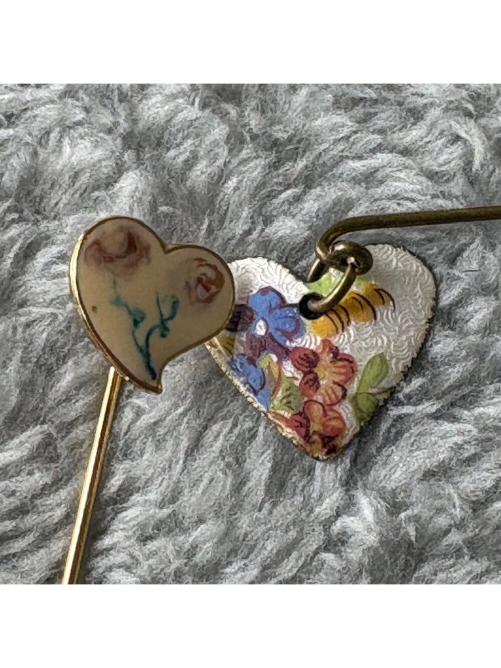 Vintage Enamel Heart Stick Pin Hat Lapel Brooch Hand Painted No marking Lot of 2